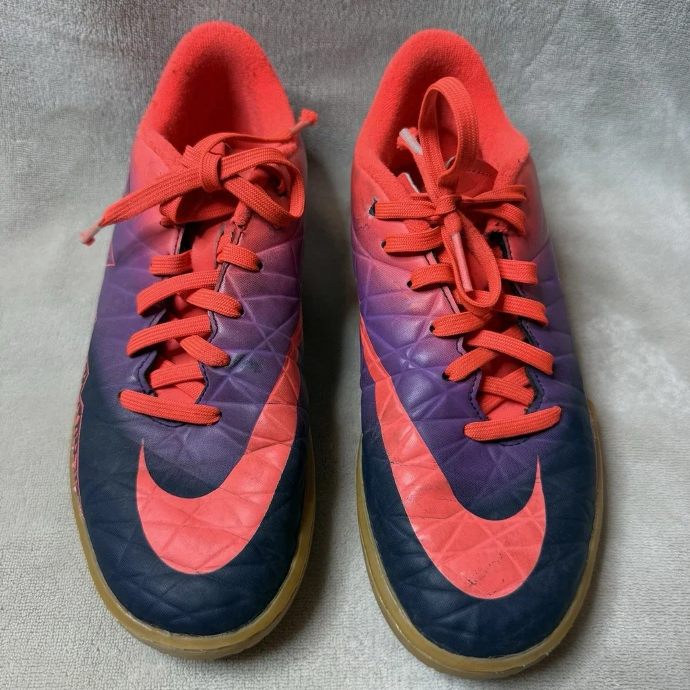 Nike Hypervenom Phelon II‎ IC YOUTH Size 4.5 Indoor Soccer 749920-845